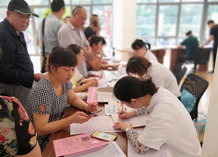 社區(qū)服務(wù)到一線，情系百姓暖人心